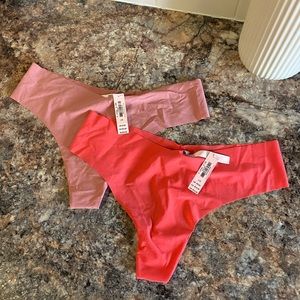 VS No Show Thong Underwear Set of 5
